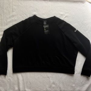 ✨ Nike Sweatshirt Cropped  Black NEW ✨